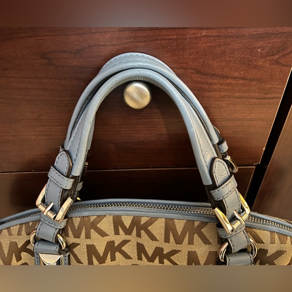 Michael Kors bag - Picture 11 of 13